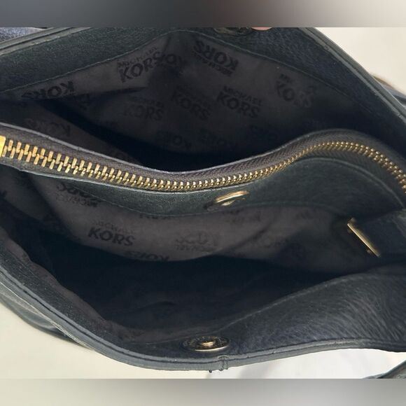 Michael Kors Black Pebbled Leather Hobo Shoulder Bag Gold Hardware - Picture 10 of 13